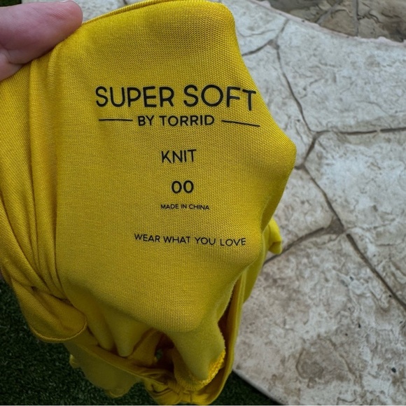 Torrid Super Soft Tie Front Keyhole Babydoll Top - Picture 11 of 11